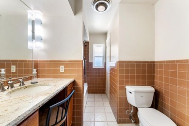 Rare opportunity to own a versatile home featuring two primary - photo 26
