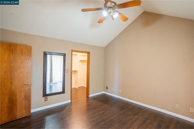 Enjoy the perfect combination of comfort and style in this - photo 28