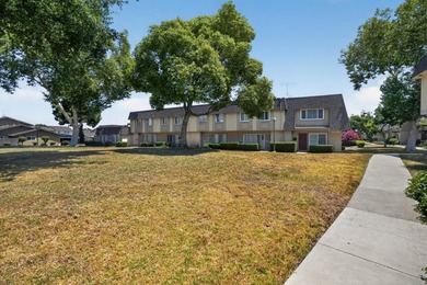 Beautifully townhouse located in the desirable 95121 area - photo 28