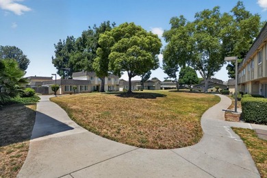 Beautifully townhouse located in the desirable 95121 area - photo 29