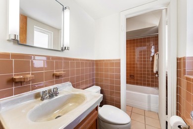 Rare opportunity to own a versatile home featuring two primary - photo 29