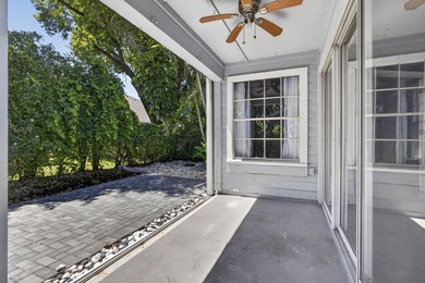 Spacious townhouse with Brand New Roof, newer plumbing, and new - photo 31