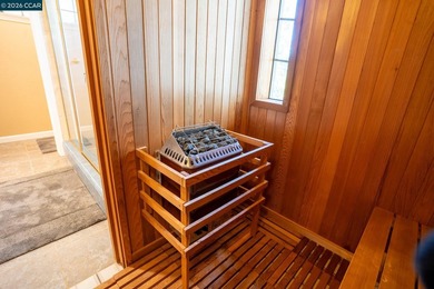 Enjoy the perfect combination of comfort and style in this - photo 34