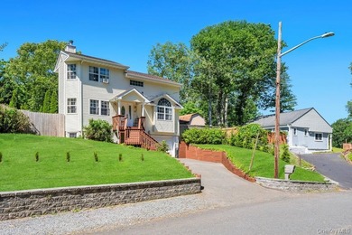 Welcome to 14 Cherry Rd. Must see this beautiful and lovingly - photo 5