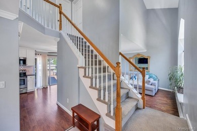 Welcome to 14 Cherry Rd. Must see this beautiful and lovingly - photo 9