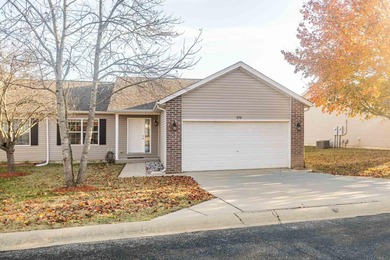 Lake Townhome/Townhouse For Sale in Branson, Missouri