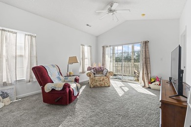 Welcome to this beautiful 2-bedroom, 2-bathroom top-floor end - photo 2