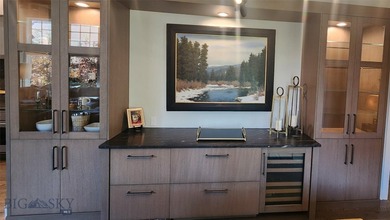 This exceptional Crail Creek Club condominium has been - photo 9