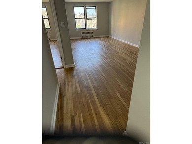 SPONSOR UNIT No Board Approval Required! Welcome to Residence 4B - photo 4
