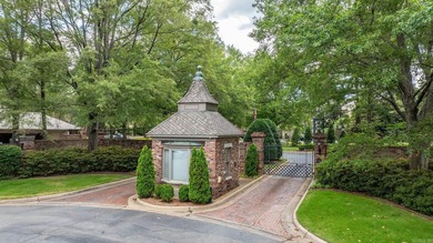 Amazing Riverbend condo custom designed by the renowned Noland - photo 7