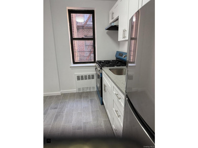 SPONSOR UNIT No Board Approval Required! Welcome to Residence 1I - photo 4