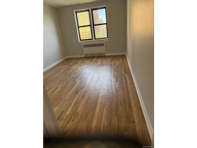 SPONSOR UNIT No Board Approval Required! Welcome to Residence 1I - photo 5