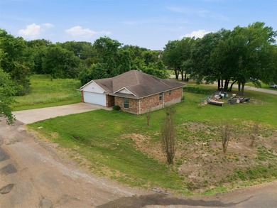 Enjoy peaceful living near beautiful Cedar Creek Lake in this - photo 29