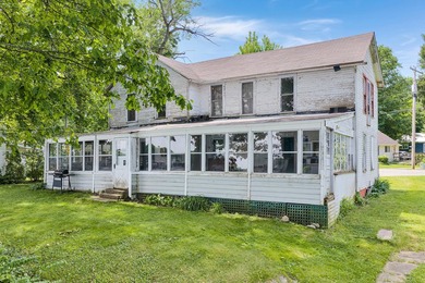 Rare opportunity to build on 85 feet of prime Eagle Lake - photo 3