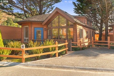 Updated coastal cottage in the sought-after Chetco River Resort - photo 1