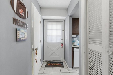 Welcome to Carolina Pine, where comfort, simplicity, and - photo 4
