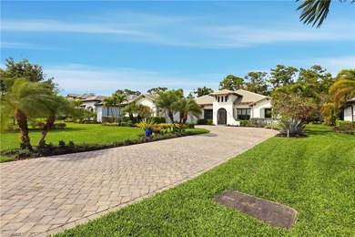 This is it! Beautiful 3 bedroom + den, 3 full bath home with a - photo 4
