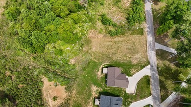 Discover Lakeside Living at 1919 Lakewood Drive, Morristown, TN - photo 8