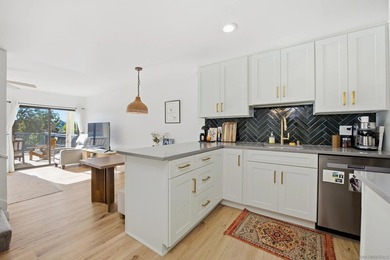 Welcome to this well-designed La Costa townhome offering a - photo 2