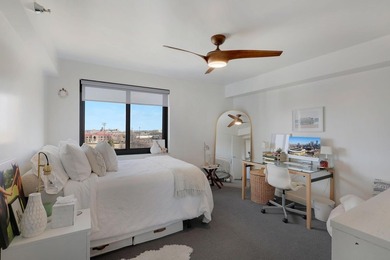 Experience elevated city living in this stunning 3 bed + den, 3 - photo 27