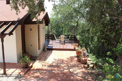 Nestled in the heart of Texas Hill Country, this extraordinary - photo 33