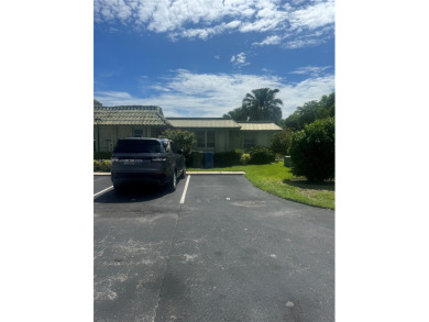 (private lake, pond, creek) Condo For Sale in Weston Florida