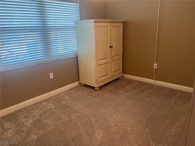 Desirable first floor condo, this spacious unit has over 1100 sq - photo 7