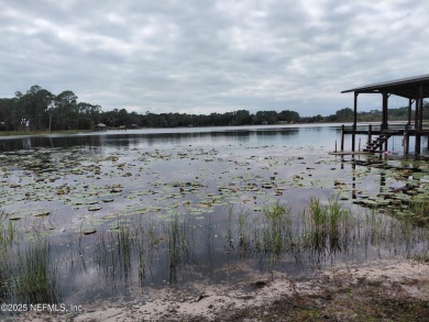 Lake Home For Sale in Pomona Park, Florida