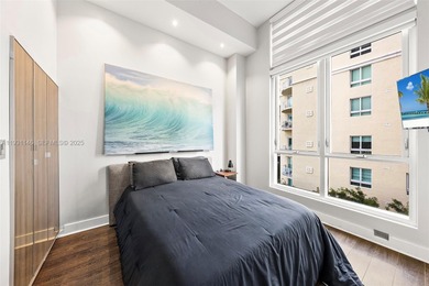 BEAUTIFUL MODERN LOFT FOR SALE AT METROPOLIS II AT DADELAND! THE