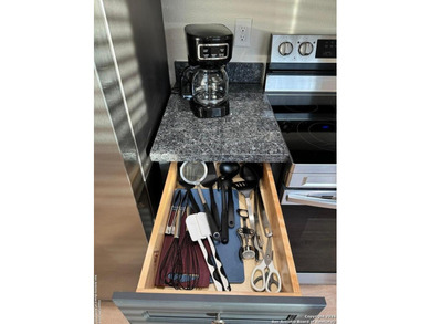 Remodeled Duplex, currently being used as an . It comes fully - photo 27