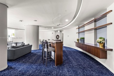 BEAUTIFUL MODERN LOFT FOR SALE AT METROPOLIS II AT DADELAND! THE