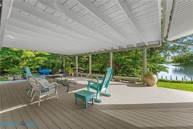 SPECTACULAR WATERFRONT ESTATE aptly christened Beau Regard is - photo 34