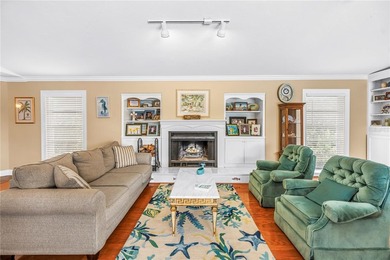 Welcome to luxury waterfront living in the highly desirable Bay - photo 34