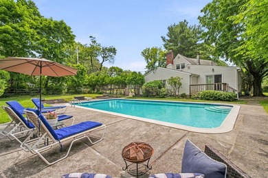 133 Westlake Drive features 4 bedrooms, 2.5 baths, spacious - photo 6