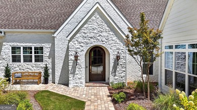 EXPERIENCE EXCEPTIONAL CRAFTSMANSHIP AND LUXURY IN THIS STUNNING - photo 4