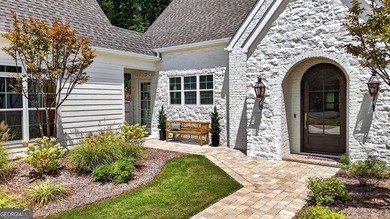 EXPERIENCE EXCEPTIONAL CRAFTSMANSHIP AND LUXURY IN THIS STUNNING - photo 5