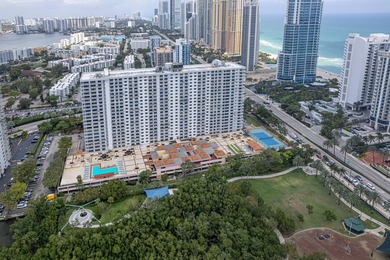 Spacious corner residence in the heart of prestigious Sunny - photo 2
