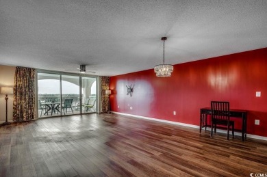 This beautiful, Center building  3 bedroom villa with updated