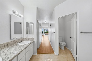 Perched in Signal Hill, this rare single-level 2-bed, 2-bath - photo 13