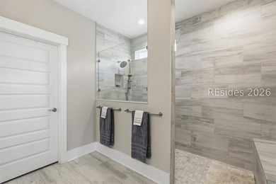 Skip the new build process with this one-level better than new - photo 14