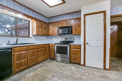 This spacious 3-bedroom, 2.5-bath home is situated on a - photo 15