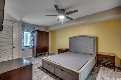 This beautiful, Center building  3 bedroom villa with updated