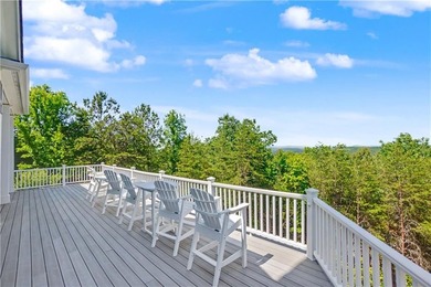 Welcome to an extraordinary private estate at 23 Waterside Drive - photo 23