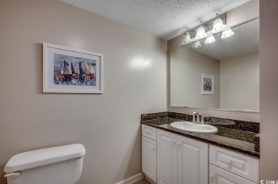 This beautiful, Center building  3 bedroom villa with updated