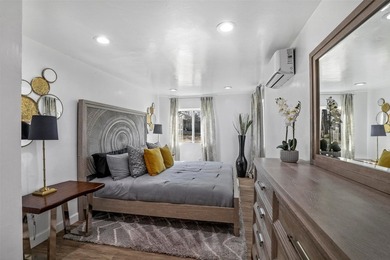 RARE LAKEFRONT INVESTMENT PORTFOLIO - PRIVATE COMPOUND - - photo 7