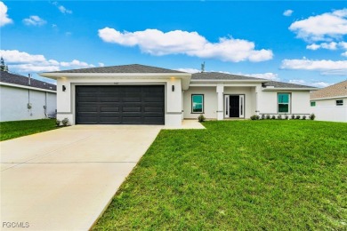 Cape Coral Lakes Area Home For Sale in Cape Coral Florida