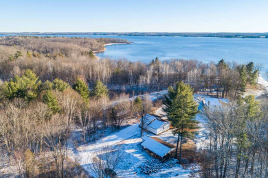 Ottawa River Home For Sale in Chapeau Quebec