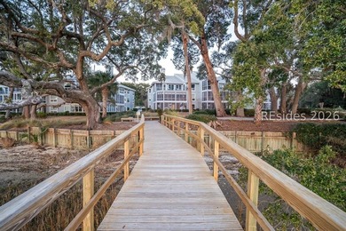 Rare Waterfront Villa in Indian Springs. This end-unit villa - photo 3