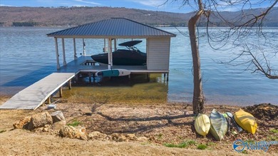 Main Channel Waterfront Home with Guest House! Awesome Beach - photo 3