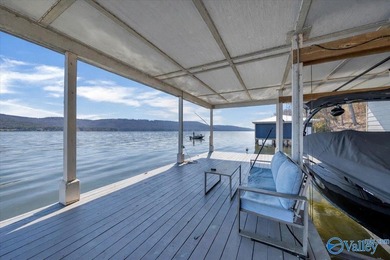 Main Channel Waterfront Home with Guest House! Awesome Beach - photo 8